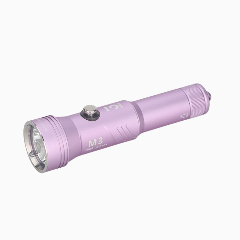 1900 Lumens Compact Flashlight